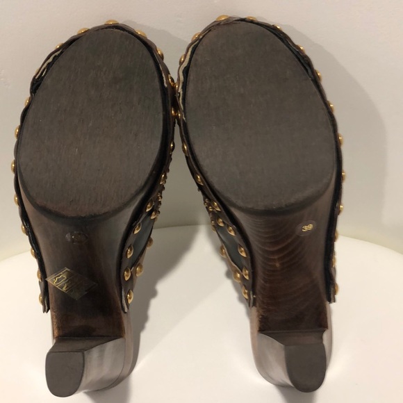 Miu Miu studded clogs - Picture 3 of 8